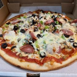 Sali's Pizza & Pasta - "Sali's Special" on gluten-free crust
