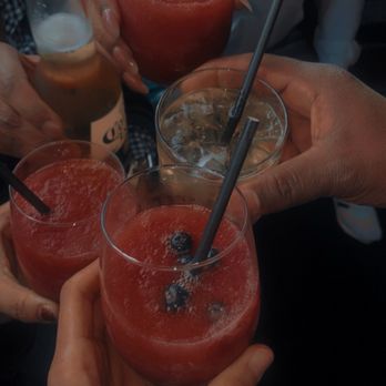 Blvd Bistro - Frozè - American Near Me - New York, New York