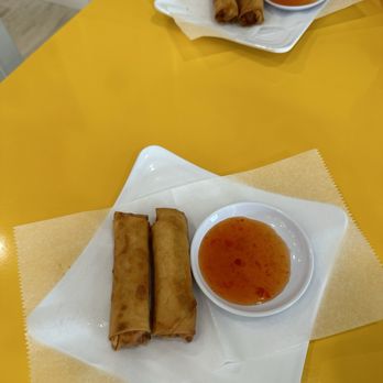 Dazzling Pho N Drinks - Egg rolls and sweet and sour sauce - Vietnamese Near Me - South Windsor, Connecticut
