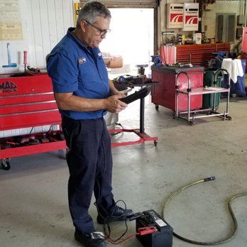 Quiet Zone Auto Care - Kelly, Owner - Auto Repair Near Me - Beaumont, Texas Quiet Zone Auto Care - Kelly, Owner - Auto Repair Near Me - Beaumont, Texas