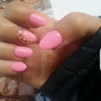 Nails Couture - Birthday Nails by Hannah - Nail Salons Near Me - Houston, Texas