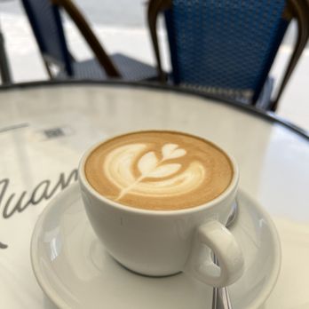 Nuance Café - Cappuccino - Cafes Near Me - Paris, 75 Nuance Café - Cappuccino - Cafes Near Me - Paris, 75