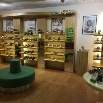 Shoe Warehouse - Allow us to serve you by discovering your true size, suggesting the correct fit, and answering any questions you may have. - Shoe Stores Near Me - Naples, Florida Shoe Warehouse - Allow us to serve you by discovering your true size, suggesting the correct fit, and answering any questions you may have. - Shoe Stores Near Me - Naples, Florida