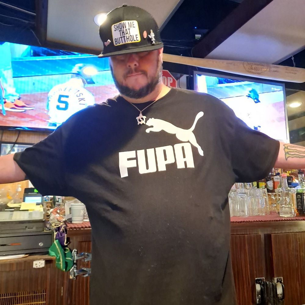 Surf Lounge - Dive Bars Near Me - Pacifica, California