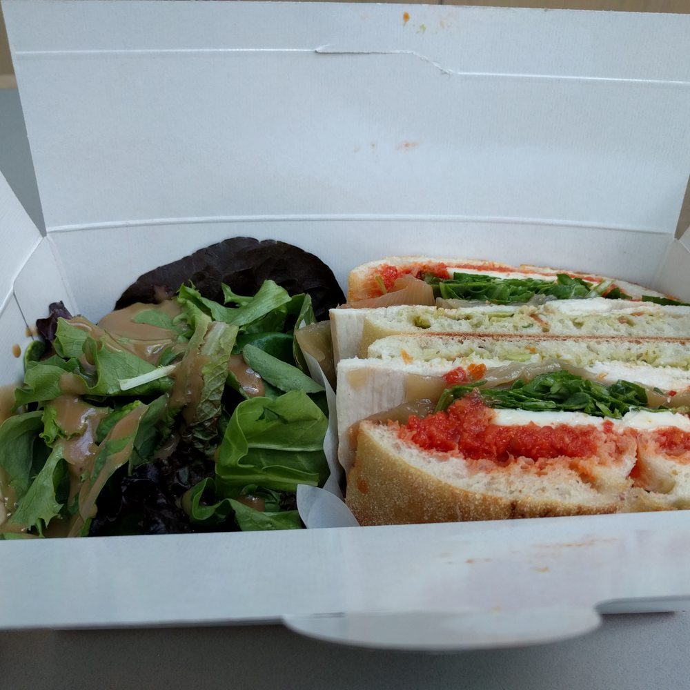 Fast Fresh Foods - $10 Sandwich and salad - Salad Near Me - Toronto, Ontario Fast Fresh Foods - $10 Sandwich and salad - Salad Near Me - Toronto, Ontario