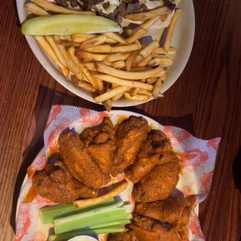 Americana Diner & Restaurant - Wings and Philly cheesesteak - Diners Near Me - Middletown, New York Americana Diner & Restaurant - Wings and Philly cheesesteak - Diners Near Me - Middletown, New York