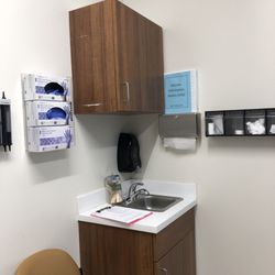 St. Elizabeth Urgent Care - Clean non-smelly treatment rooms