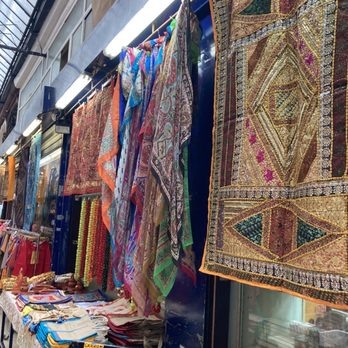 Passage Brady - Indian goods - Local Flavor Near Me - Paris, 75