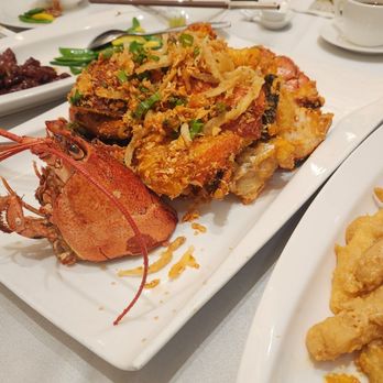 Yu Seafood - 4.5lb lobster in hk style - Seafood Near Me - Richmond Hill, Ontario Yu Seafood - 4.5lb lobster in hk style - Seafood Near Me - Richmond Hill, Ontario