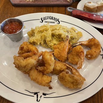 Saltgrass Steak House - Fried Shrimp with Mashed Potatoes - Steakhouses Near Me - Tulsa, Oklahoma Saltgrass Steak House - Fried Shrimp with Mashed Potatoes - Steakhouses Near Me - Tulsa, Oklahoma