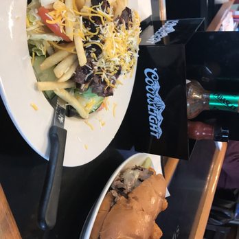 B Ws Restaurant - Sports Bars Near Me - Pavilion, New York
