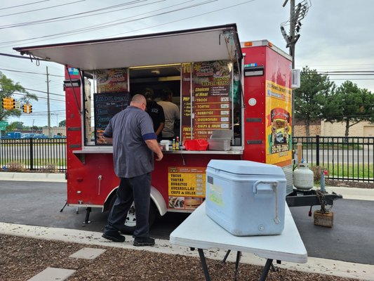 Los Dos Amigos Taco Truck by null