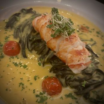 Naisla Kitchen and Cocktails - Lobster linguine - Asian Fusion Near Me - Kapaʻa, Hawaii Naisla Kitchen and Cocktails - Lobster linguine - Asian Fusion Near Me - Kapaʻa, Hawaii