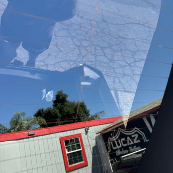 Tint World - Very clear the orange lines are different colors. It was completely normal before Tint World - Auto Detailing Near Me - Mountain View, California Tint World - Very clear the orange lines are different colors. It was completely normal before Tint World - Auto Detailing Near Me - Mountain View, California