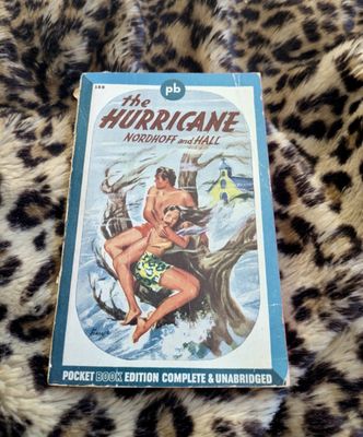 Bell's Books by null