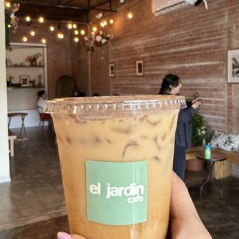 El Jardin Cafe - Cafes Near Me - Dallas, Texas
