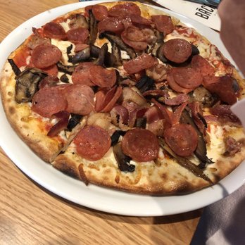 Bàcaro - Pizza Near Me - Mont-Royal, Quebec
