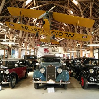 Egeskov - Hangar with classic cars and planes - Landmarks & Historical Buildings Near Me - Kværndrup, 83