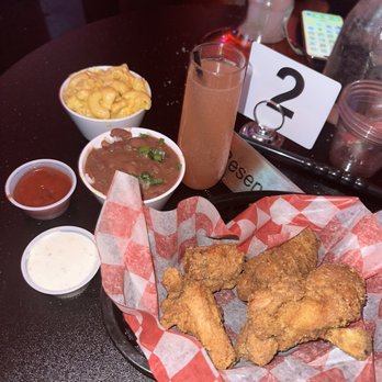 Daiq’s - Chicken wings Mac n cheese and red beans n rice , check on it drink - Sports Bars Near Me - Houston, Texas