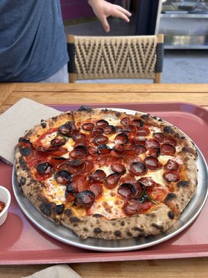 Tina's Pizza by null