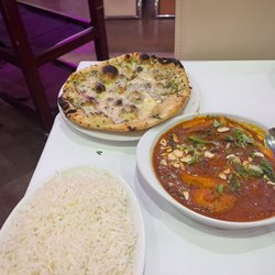 Bengal Quay - Garlic Chili Chicken Garlic Chili Cheese Naan White Rice