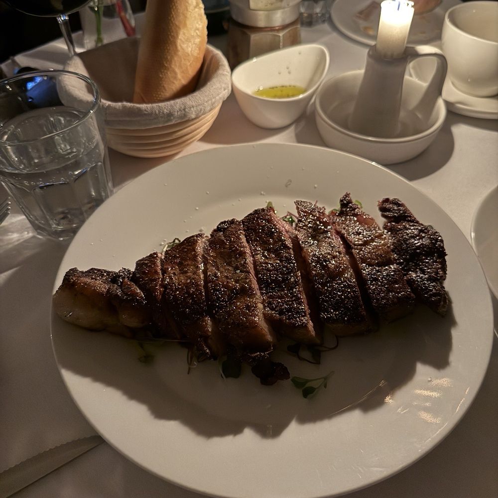 Sosta Cucina - Tagliata Di Manzo - Italian Near Me - Hermosa Beach, California Sosta Cucina - Tagliata Di Manzo - Italian Near Me - Hermosa Beach, California