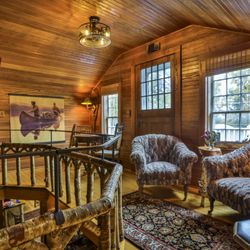 Stagecoach Inn