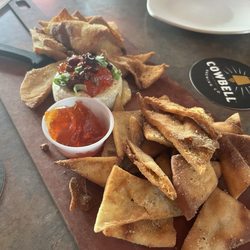 Skeeter Barlow's - BBQ brie