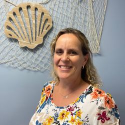 Greer Pediatric Center - Elena Glinyany, DNP, CPNP-PC Elena holds a Doctorate Degree in Pediatric Nursing Practice. She also speaks Russian and Ukrainian.