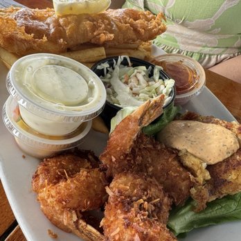 The Village Pub - American Near Me - Naples, Florida The Village Pub - American Near Me - Naples, Florida