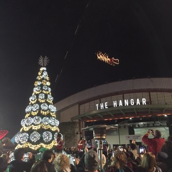 Winter Fest OC - Santa's appearance during tree lighting ceremony - Festivals Near Me - Costa Mesa, California Winter Fest OC - Santa's appearance during tree lighting ceremony - Festivals Near Me - Costa Mesa, California