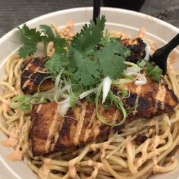 garlic noodles with blackened mahi mahi