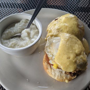River Shack Tavern Gretna - Cajun Benny - New American Near Me - Gretna, Louisiana