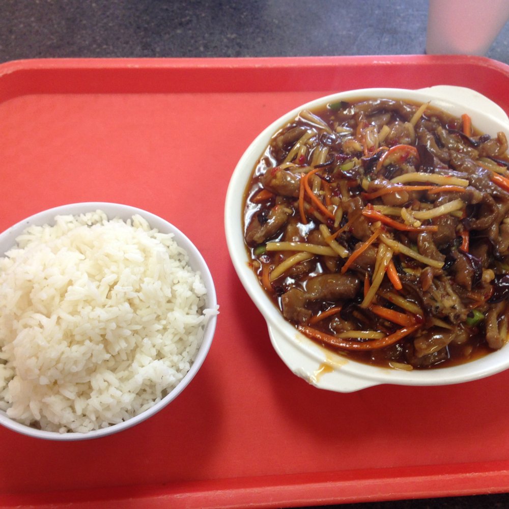 Cravings - Schezwan Pork with Garlic Sauce $6.99 - Chinese Near Me - Champaign, Illinois
