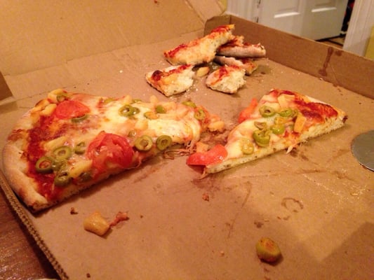 Gino's Pizza by null