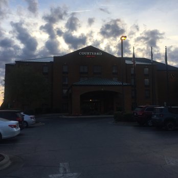 Courtyard by Marriott New Bern - Hotels Near Me - New Bern, North Carolina Courtyard by Marriott New Bern - Hotels Near Me - New Bern, North Carolina