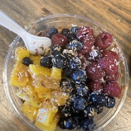 Acai with mango, blueberry, and raspberry