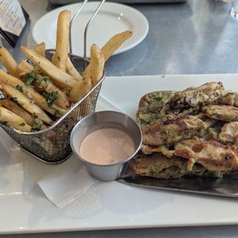 Franny's Farm Table - Chicken and pesto with garlic fries (+$3) - American Near Me - Placerville, California