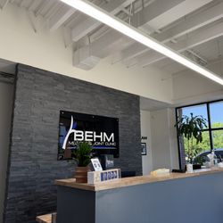 Behm Muscle & Joint Clinic - Behm mjc front desk