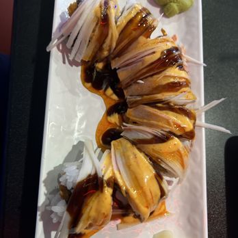 Rock N Roll Sushi - Groupie Roll - Sushi Bars Near Me - Duluth, Georgia
