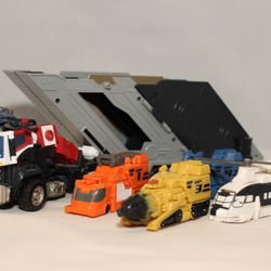 Cobra Collectibles - Transformers