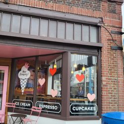 Cupcake Royale - It's been awhile!!!! My fav cupcake in the world