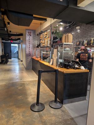 South End Smokehouse by null