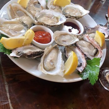 Perch - Fresh Seasonal Oysters - Lounges Near Me - Los Angeles, California