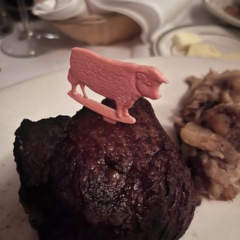 Wolfgang's Steakhouse - Filet mignon medium rare - Steakhouses Near Me - New York, New York Wolfgang's Steakhouse - Filet mignon medium rare - Steakhouses Near Me - New York, New York