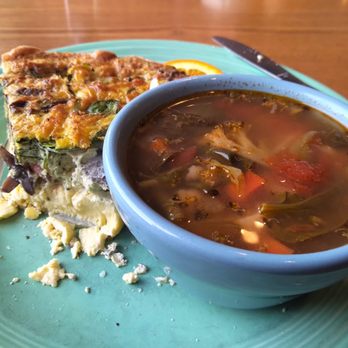 Prairie Cafe & Bakery - Quiche of the day with hearty vegetable soup (the soup was very, very bland) - Coffee & Tea Near Me - Middleton, Wisconsin