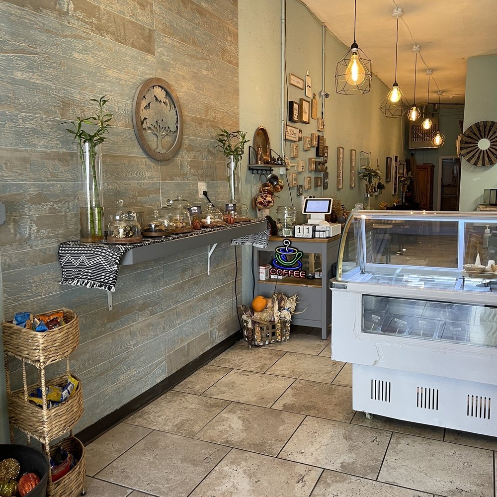 Park Hill Hub - Interior - Coffee & Tea Near Me - Denver, Colorado Park Hill Hub - Interior - Coffee & Tea Near Me - Denver, Colorado