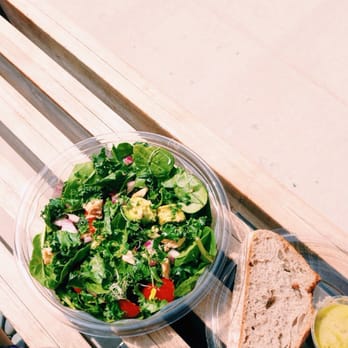 sweetgreen - Healthy Salads, Wraps, and Bowls - Guacamole Greens salad. - Salad Near Me - Fairfax, Virginia sweetgreen - Healthy Salads, Wraps, and Bowls - Guacamole Greens salad. - Salad Near Me - Fairfax, Virginia