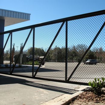 Daniels Fence - Custom Gates - Fences & Gates Near Me - Ravenna, Ohio Daniels Fence - Custom Gates - Fences & Gates Near Me - Ravenna, Ohio