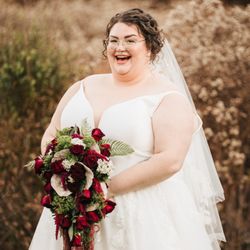Ladybug Florist - Bride Bouquet